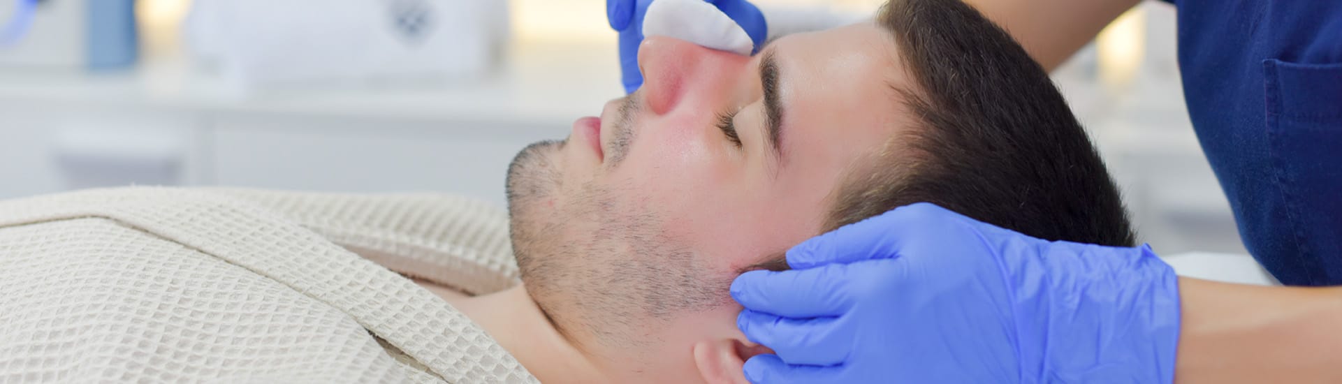 Cuidados Masculinos: A Nova Fronteira da Estética para Homens